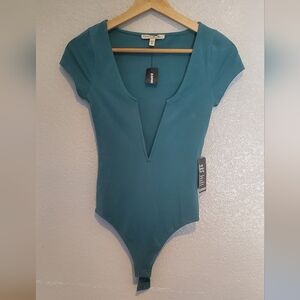 NWT EXPRESS One Eleven Deep Plunge V-Neck Blue Green Thong Bodysuit Size XS